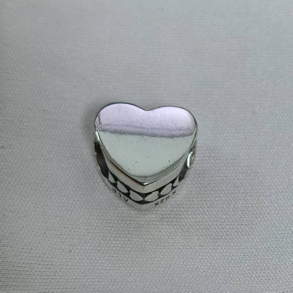 Pandora Yellowstone, National Park, Wyoming Heart Bead Charm, S925 Silver - Picture 2 of 4